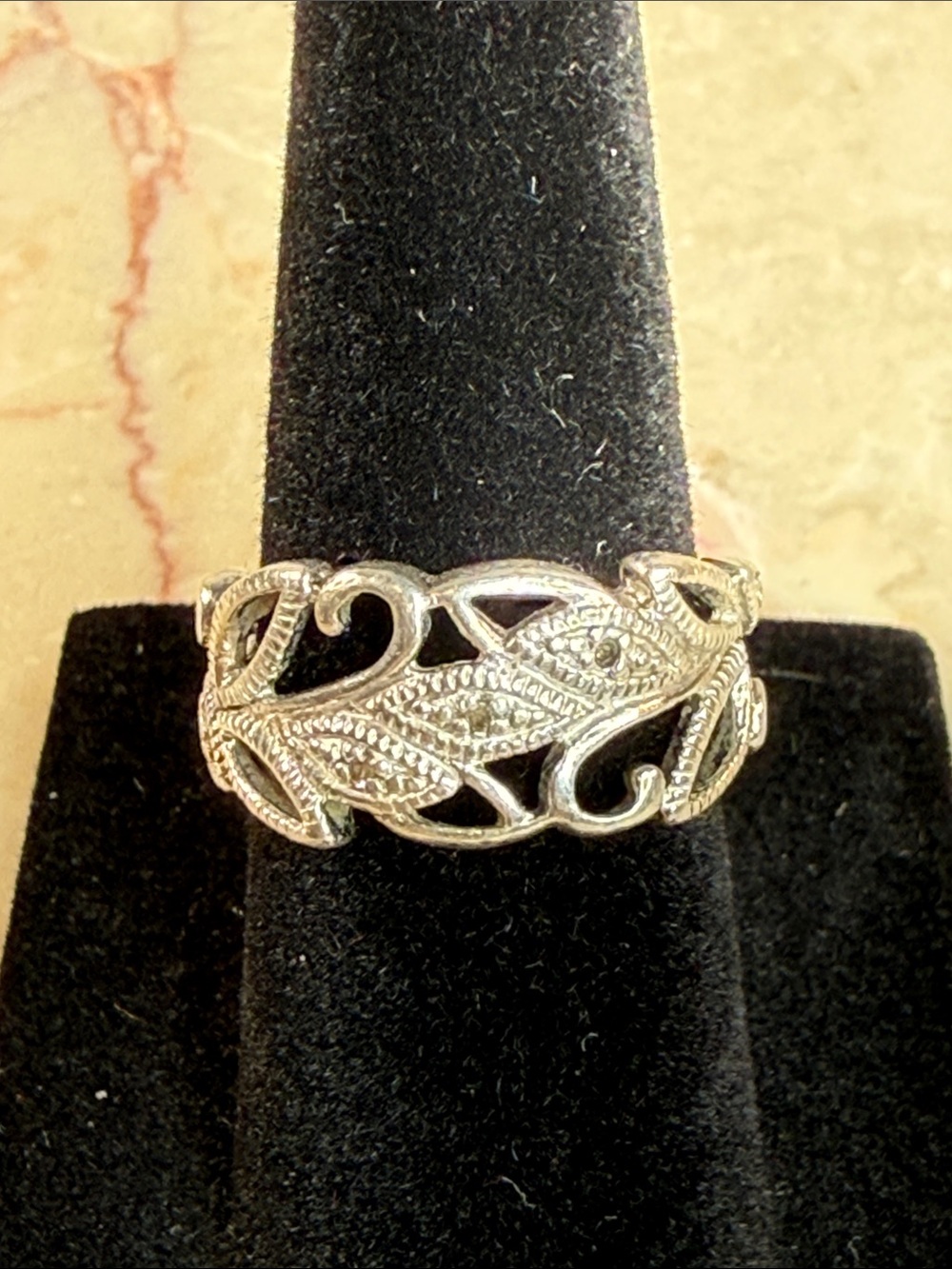 925 Silver Leaf Filigree Band Ring